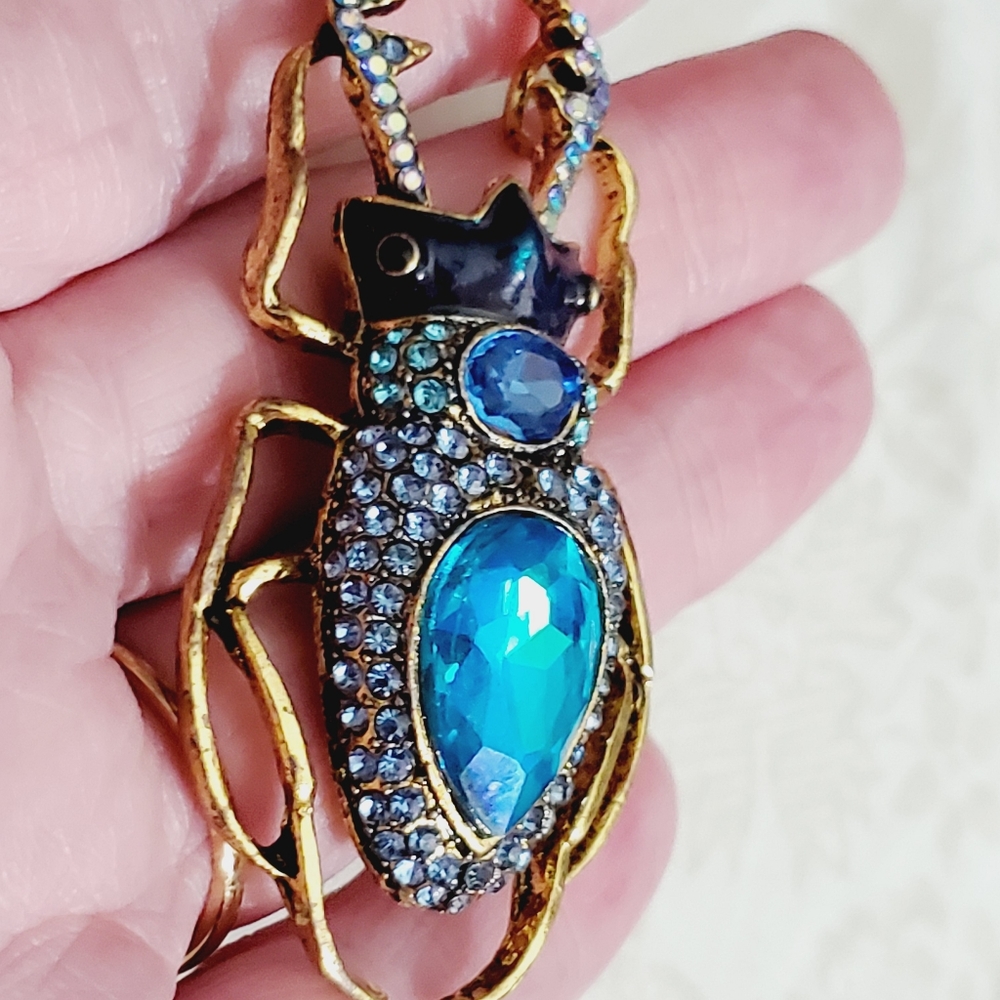 Enamel blue crystal Bug insect beetle gold brooch necklace pendant New Beautiful - Picture 7 of 14